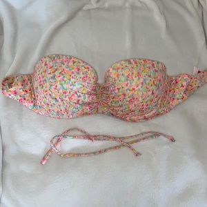 Victoria’s Secret bandeau 34DD